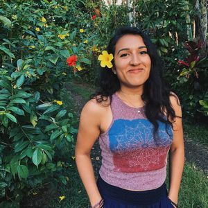 Meet your Posher, Esmeralda